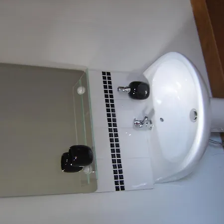 Aux Quatre Saisons Couette-café