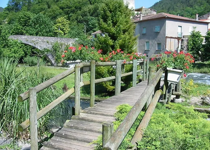 Aux Quatre Saisons Axat