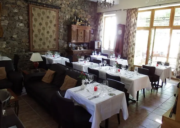 Aux Quatre Saisons Axat